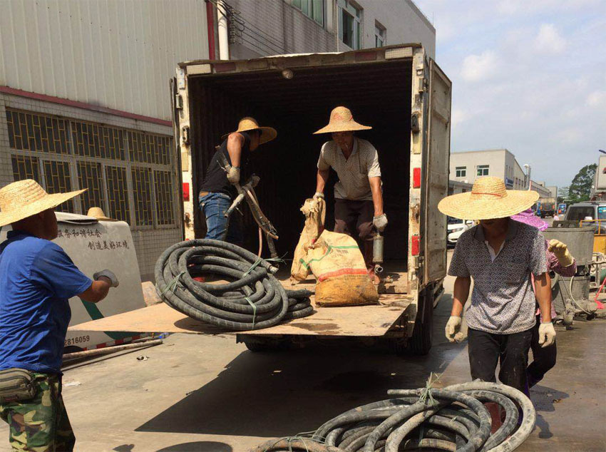 利州一部件厂房地基出现下沉注浆加固